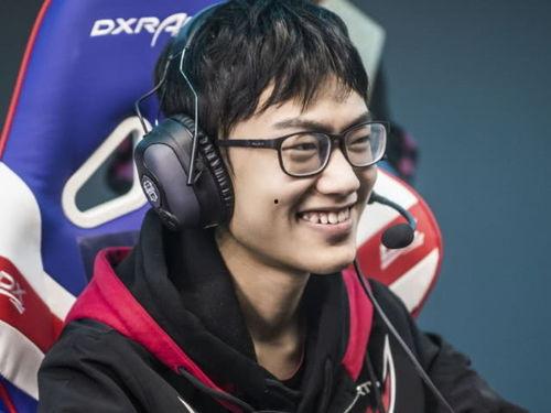 主播吃云南酸角瓜视频